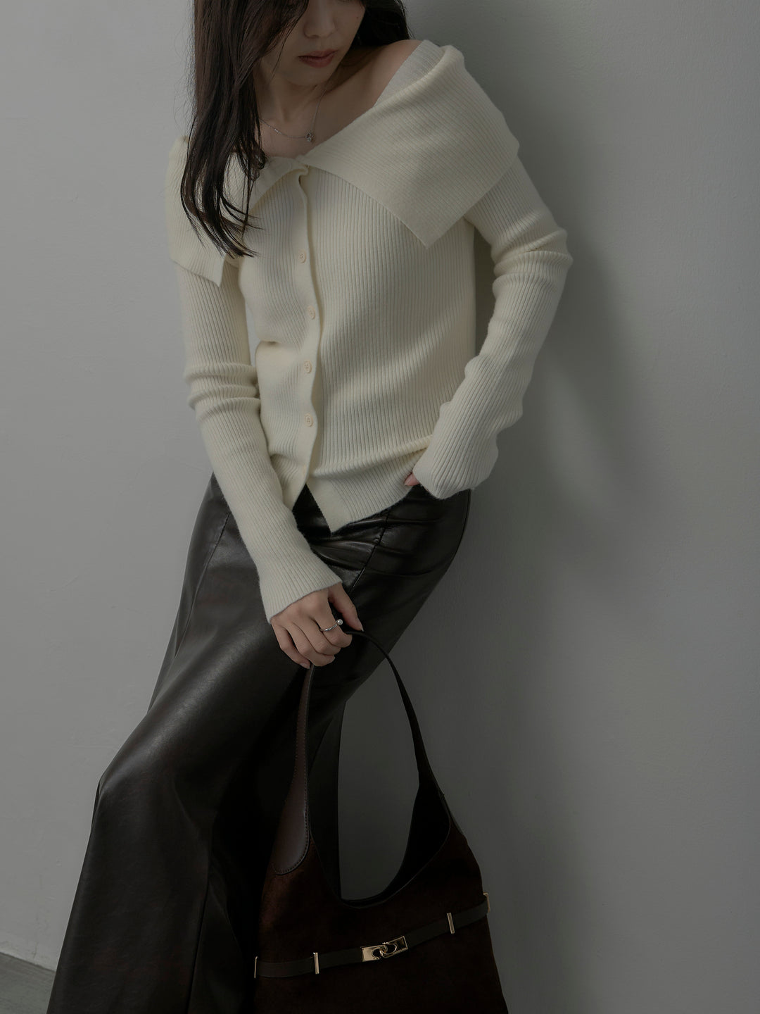 【SET】オフショルライクリブニットトップス+レザーマーメイドスカート(2set)