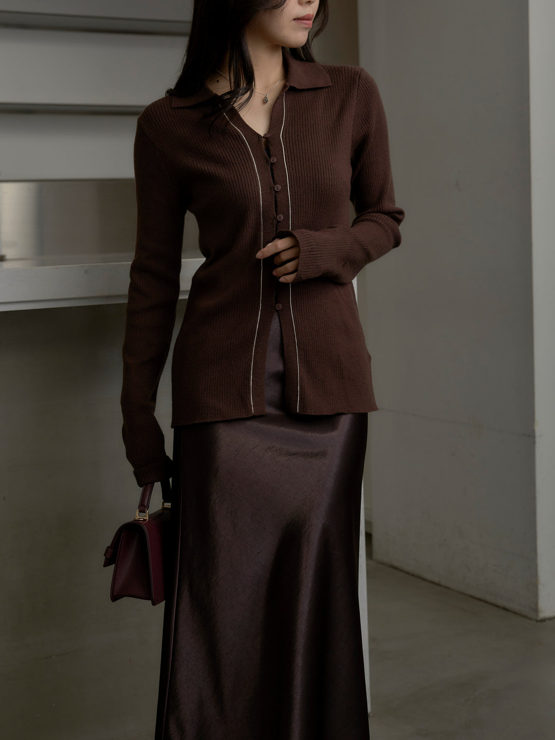 【SET】リブ配色ラインポロニットカーディガン+ナローAラインサテンスカート(2set)