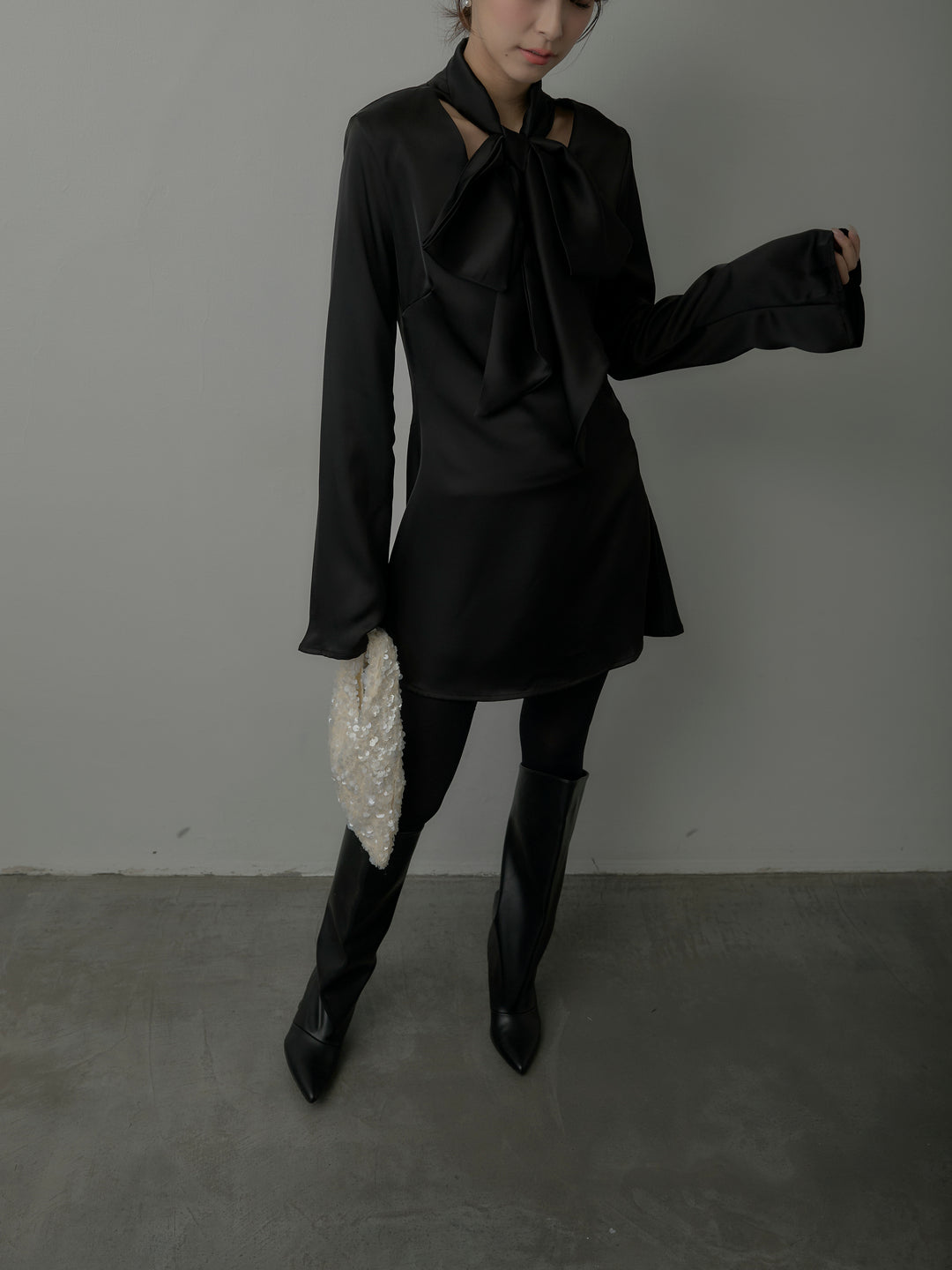 ボウタイサテンミニワンピース