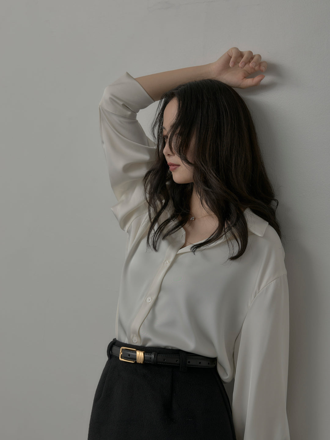 [予約]ケープ付きオーバーサテンシャツ