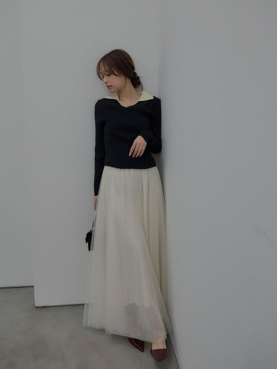 【SET】配色Vネックケーブルニットトップス+ボリュームチュールスカート(2set)