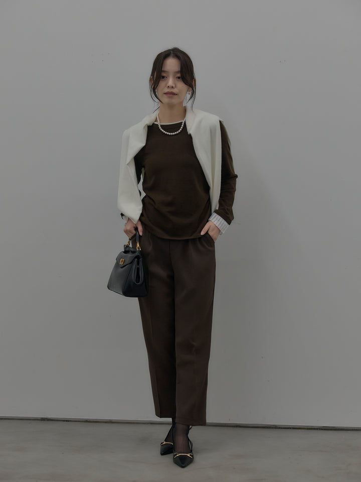 ベーシックテーパードパンツ