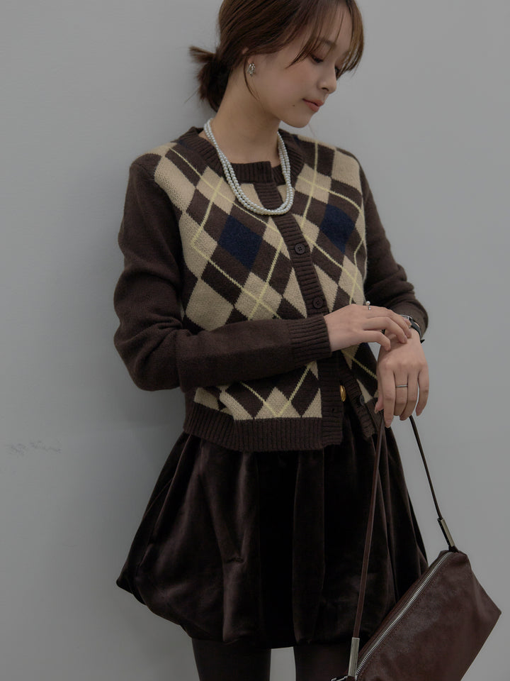 【SET】アーガイル柄コンパクトニットカーディガン+ベロアバルーンミニスカート(インパン付き)(2set)