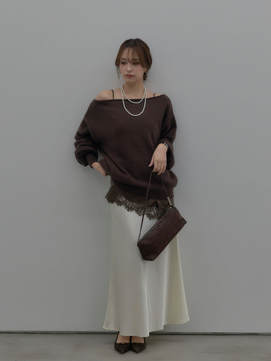 【SET】【premium touch】2wayショルダーニットプルオーバー+ナローAラインサテンスカート(2set)