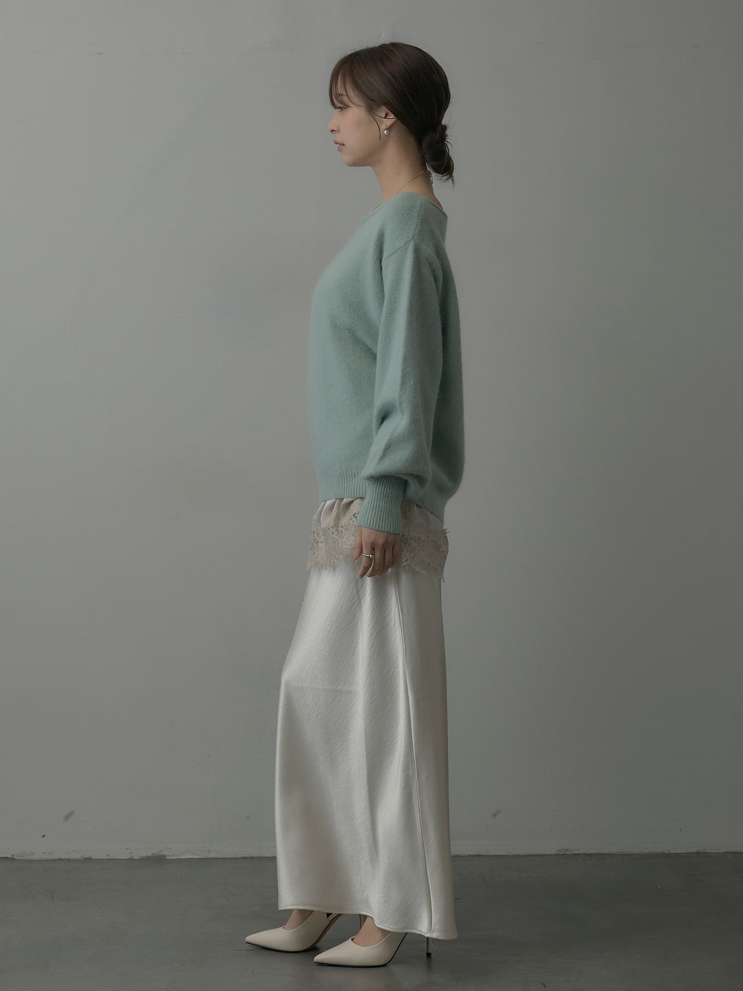 【SET】【premium touch】2wayショルダーニットプルオーバー+レースサテンキャミソール+ナローAラインサテンスカート(3set)