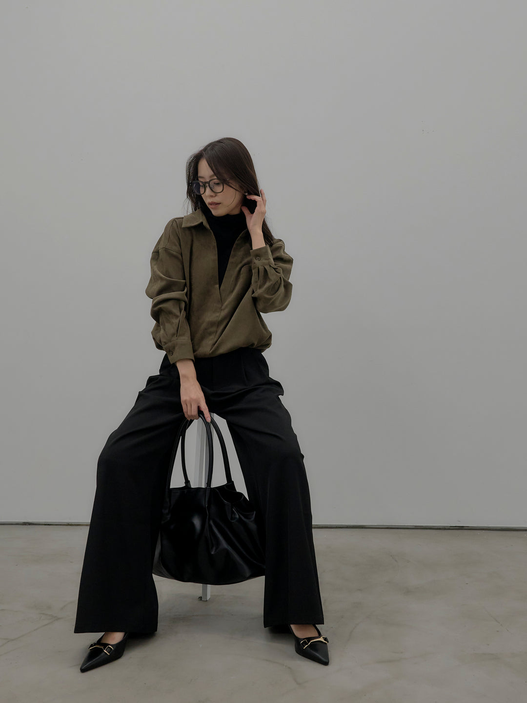 デザインタックワイドパンツ