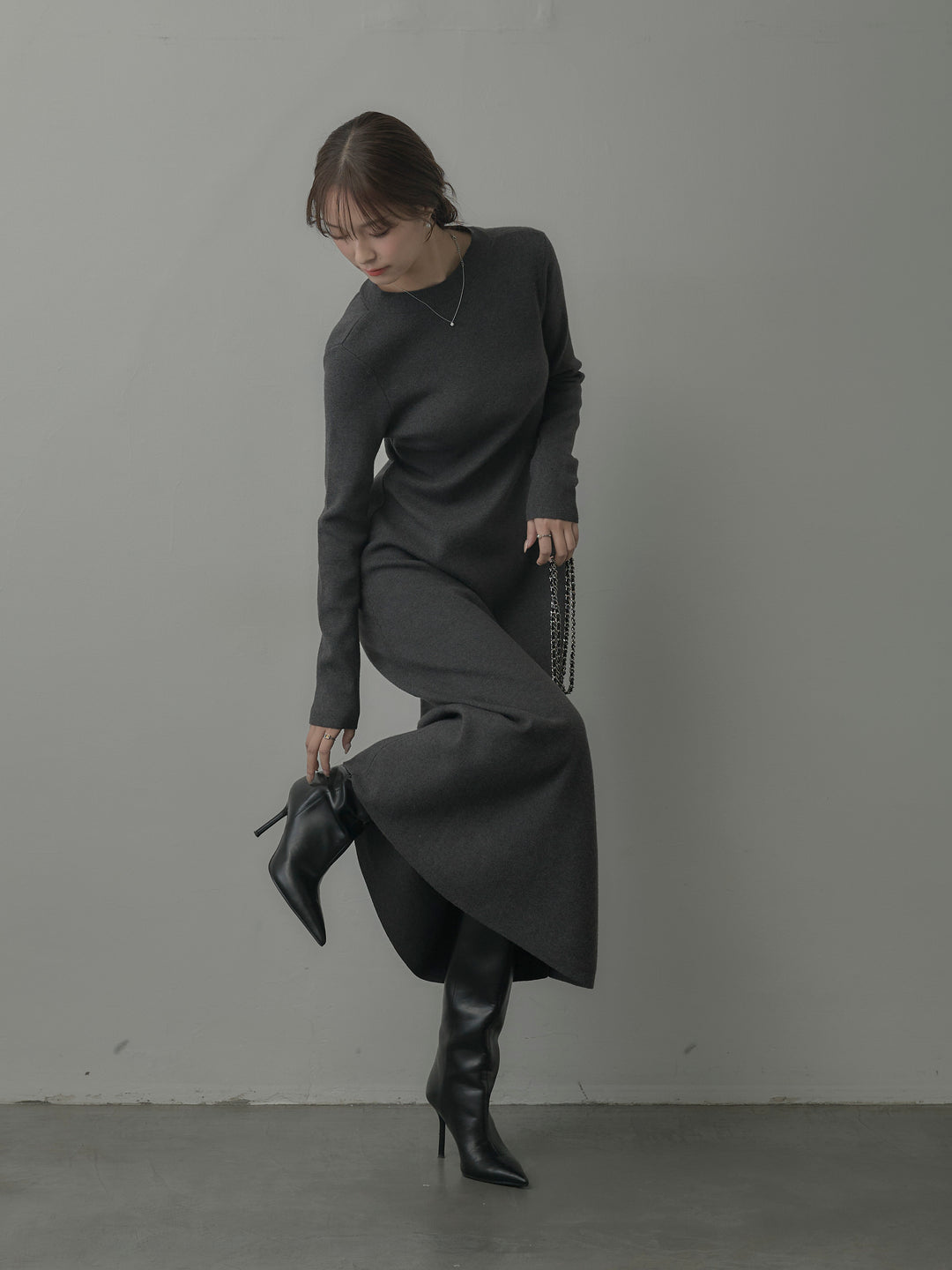 バックリボンニットロングワンピース