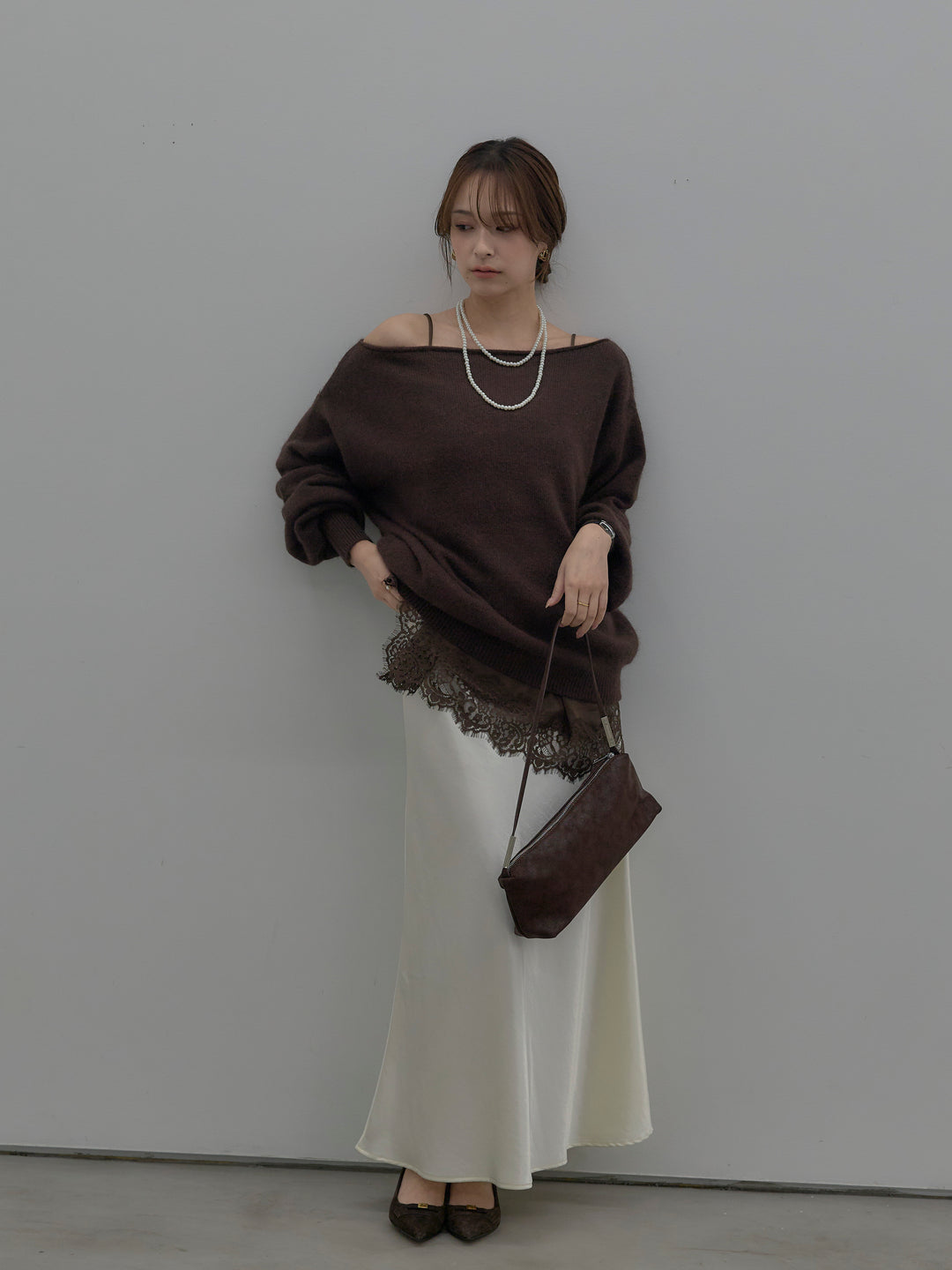 【SET】【premium touch】2wayショルダーニットプルオーバー+ナローAラインサテンスカート(2set)