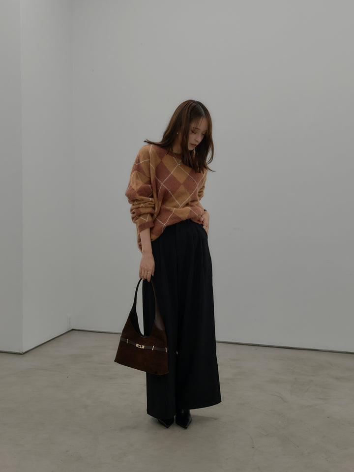 【premium touch】アーガイル柄ニットプルオーバー