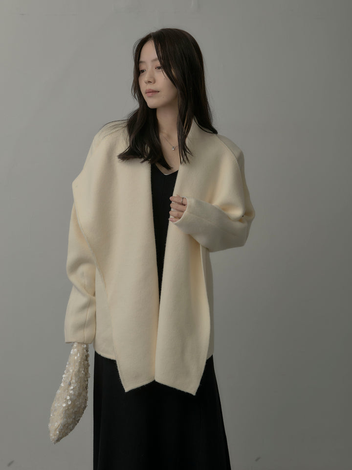 Vネックニットロングワンピース