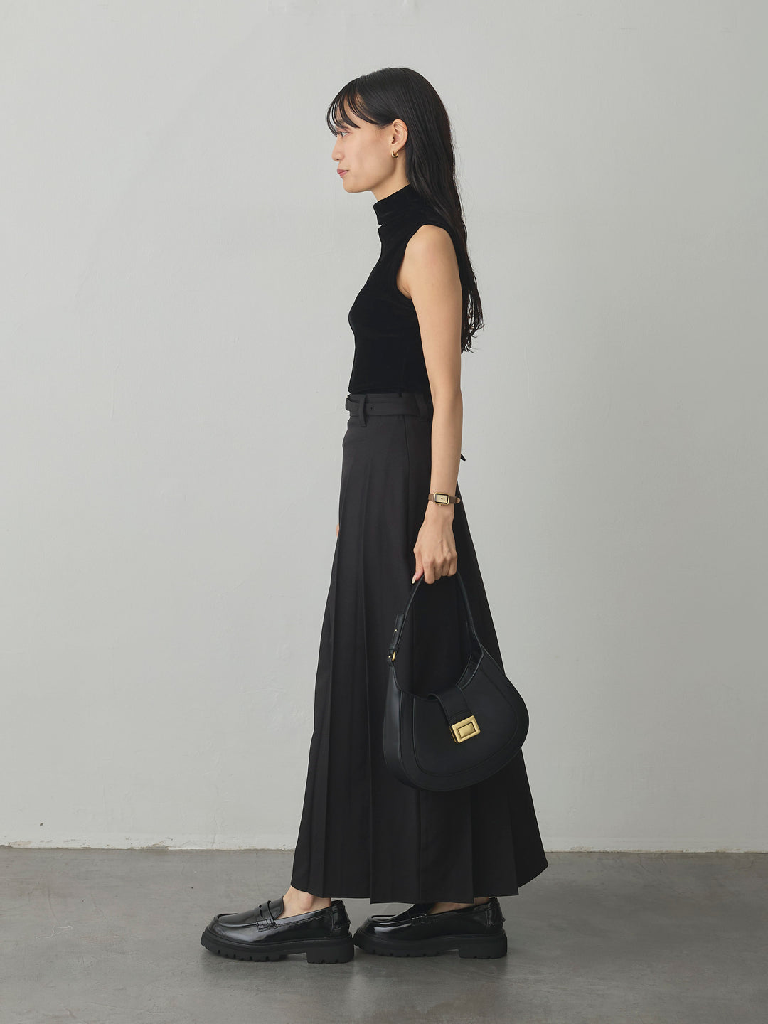 【Essential】ベルト付きサイドタックスカート
