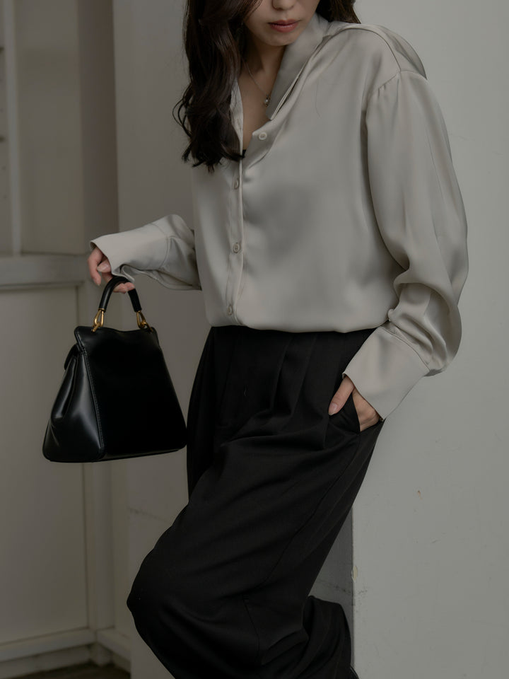 [予約]ケープ付きオーバーサテンシャツ