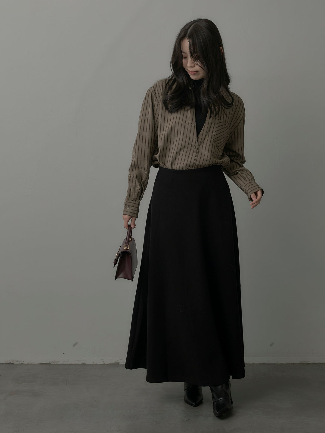 スエードタッチドッキングデザインストライプシャツ