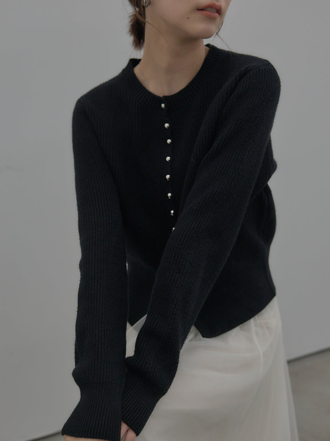 メタルボタンリブニットカーディガン
