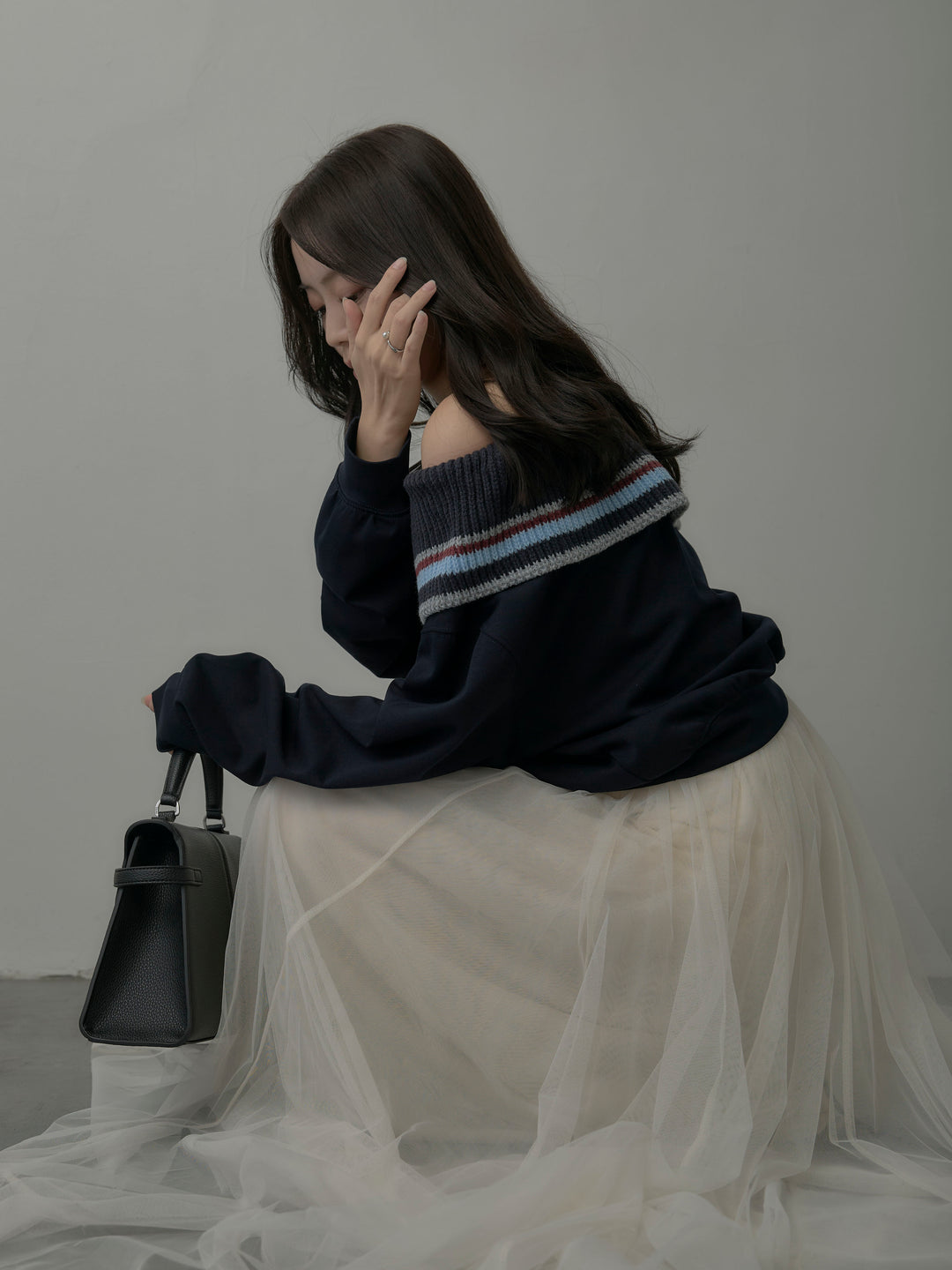 【SET】配色ボーダースウェットオフショルトップス+ボリュームチュールスカート(2set)