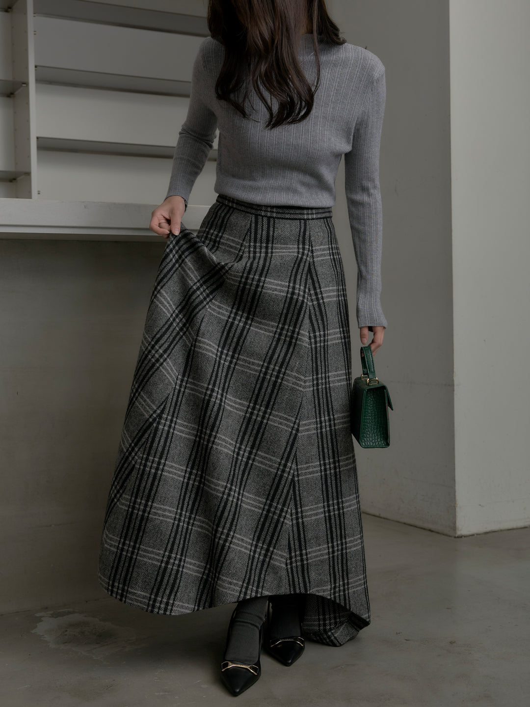 【SET】リブニットタートルネック+【Essential】クラシカルチェックウールタッチスカート(2set)