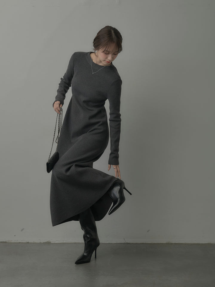 バックリボンニットロングワンピース