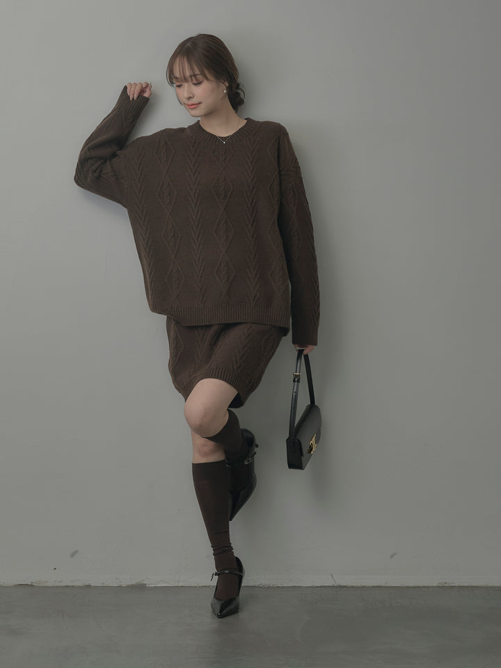 デザイン編みニットトップス&ミニスカート SET UP