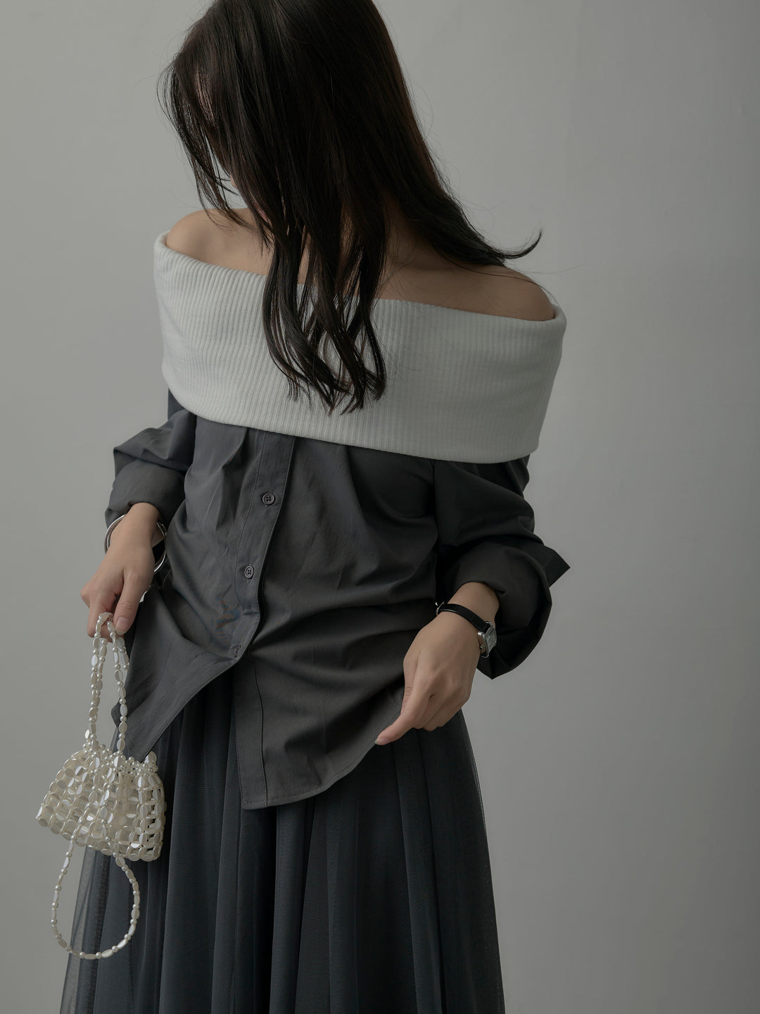 【SET】ニットシャツドッキングオフショルトップス+ボリュームチュールスカート(2set)