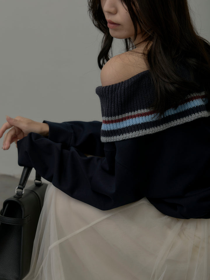 配色ボーダースウェットオフショルトップス