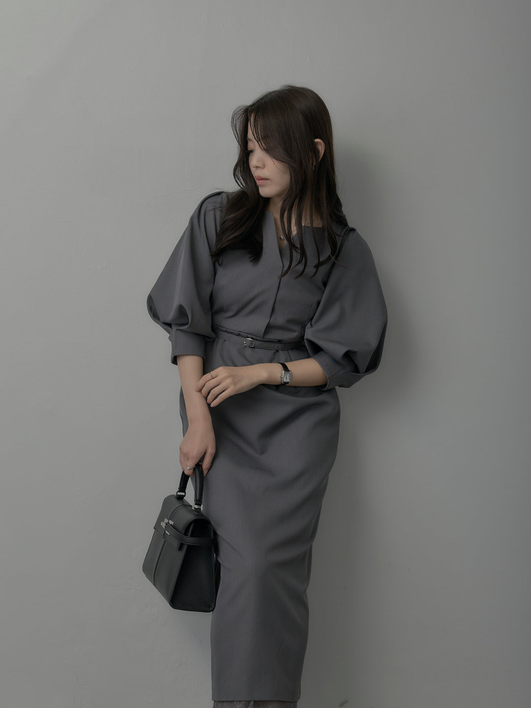 【Essential】裾レースパフスリーブワンピース