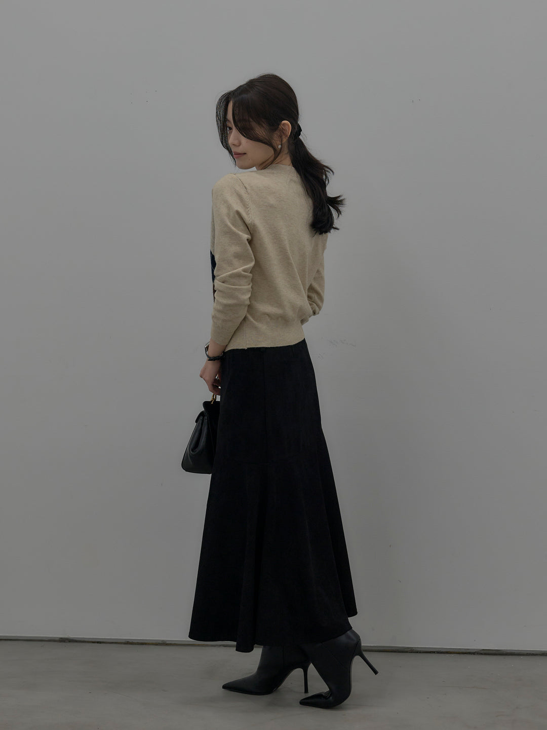 【SET】アーガイル柄ニットカーディガン+スウェードフレアスカート(2set)