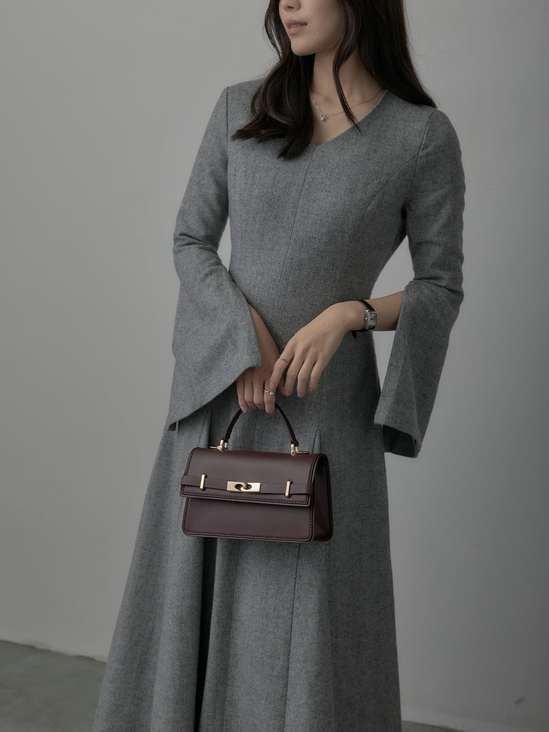 【Essential】2wayスリーブヘリンボーンフレアワンピース