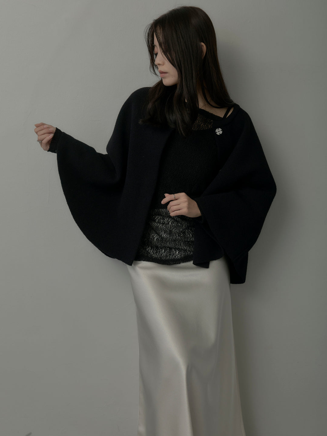 【SET】マフラー付き2WAYケープコート+【インナー付き】シアーレーストップス+ヘビーサテンAラインスカート(3set)