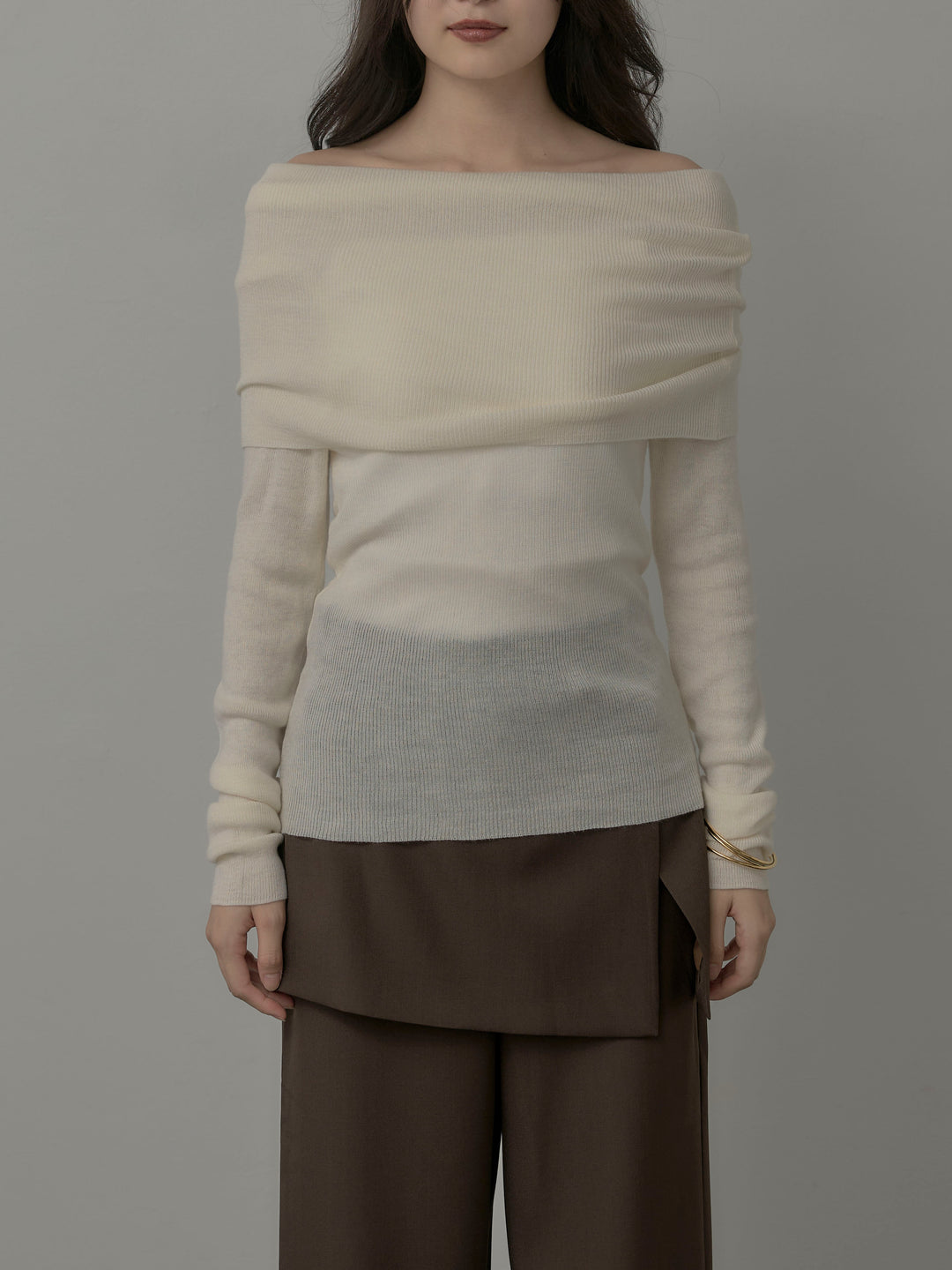 [予約]オフショルリブニットトップス