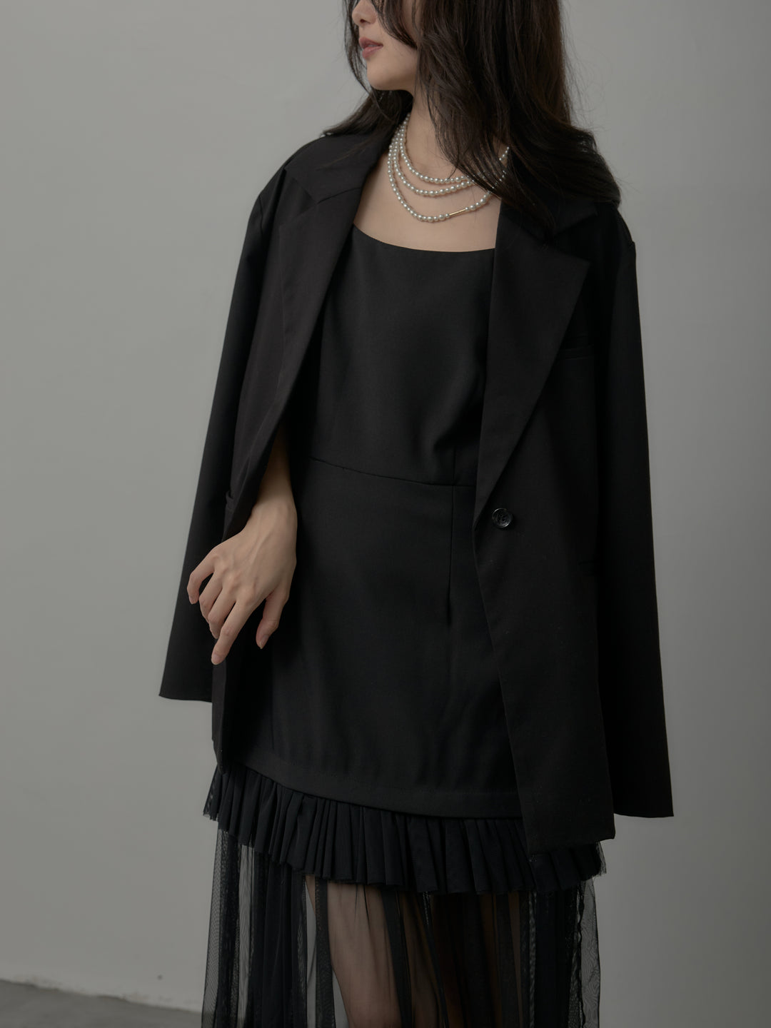 【SET】【Essential】ボックスシルエットテーラードジャケット+チュールドッキングキャミワンピース(2set)