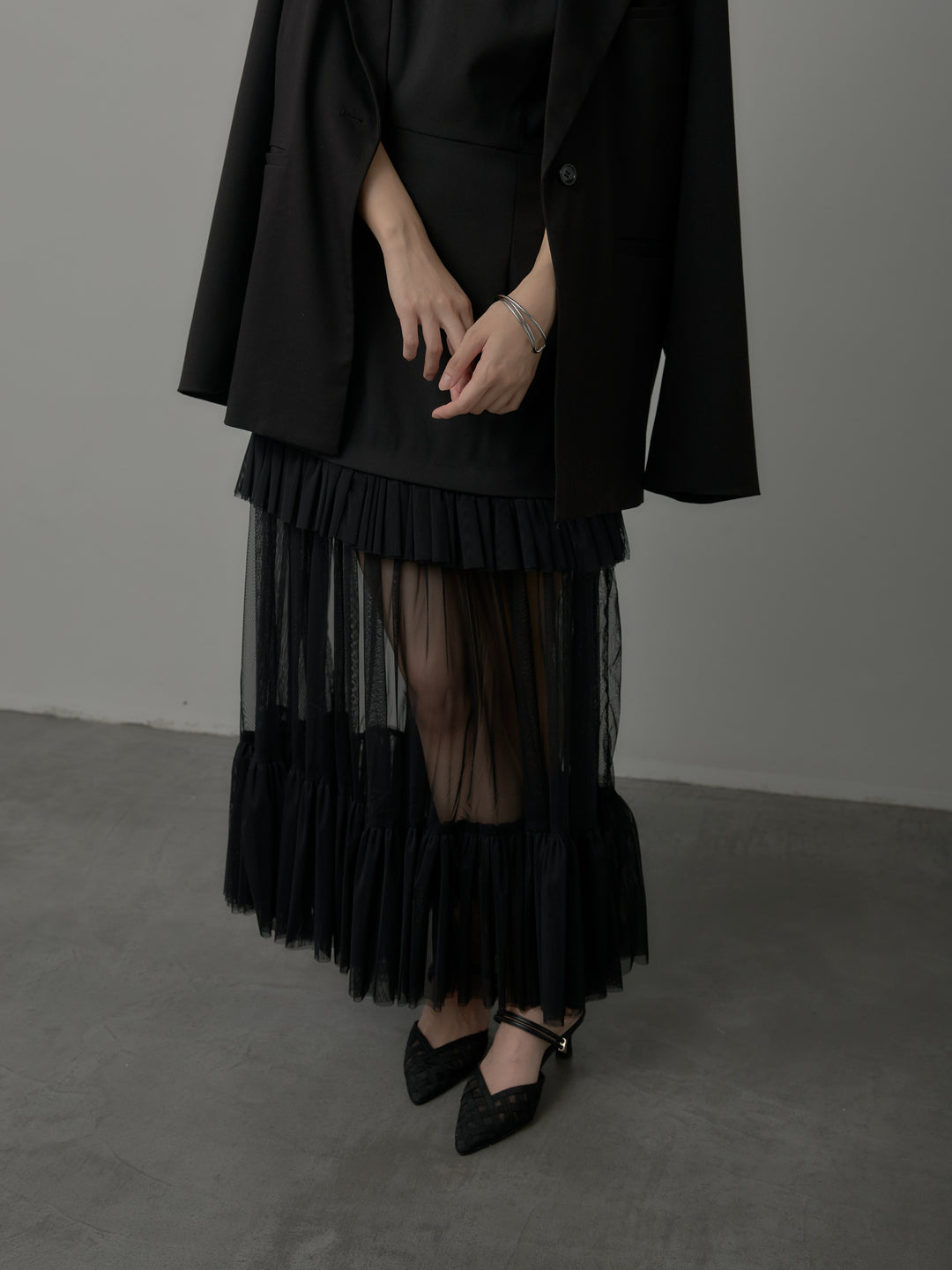 【SET】【Essential】ボックスシルエットテーラードジャケット+チュールドッキングキャミワンピース(2set)