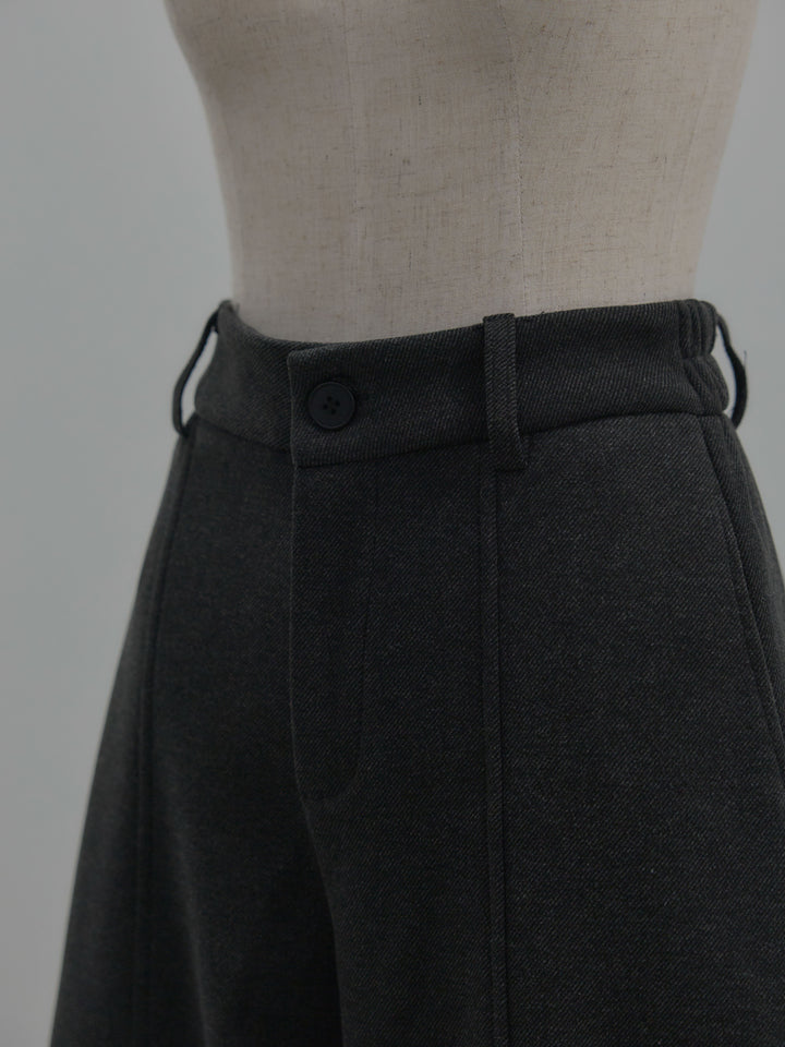 カーブデザインスウェットライクパンツ