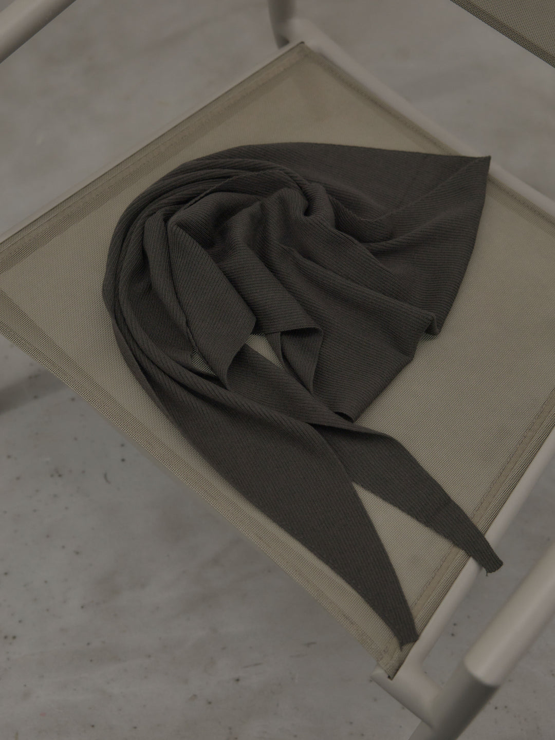 ニットスカーフ付きリブニットトップス