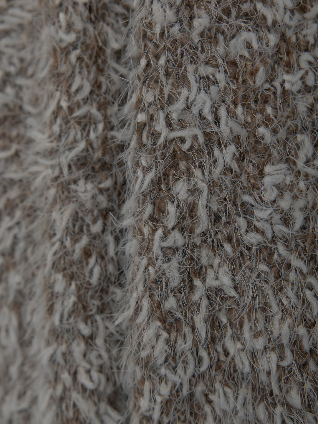 フェザーループニットカーディガン