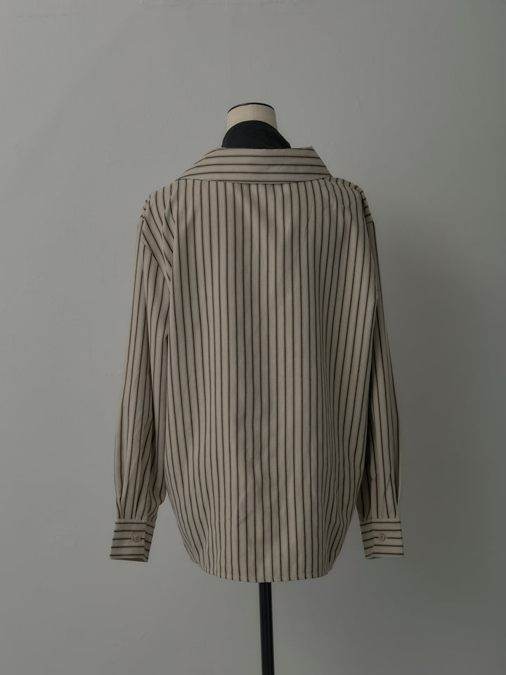 スエードタッチドッキングデザインストライプシャツ