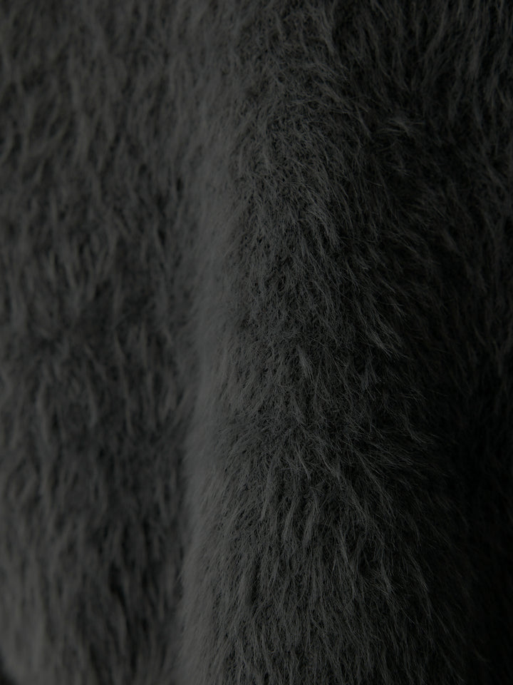 クロップドシャギーニットトップス