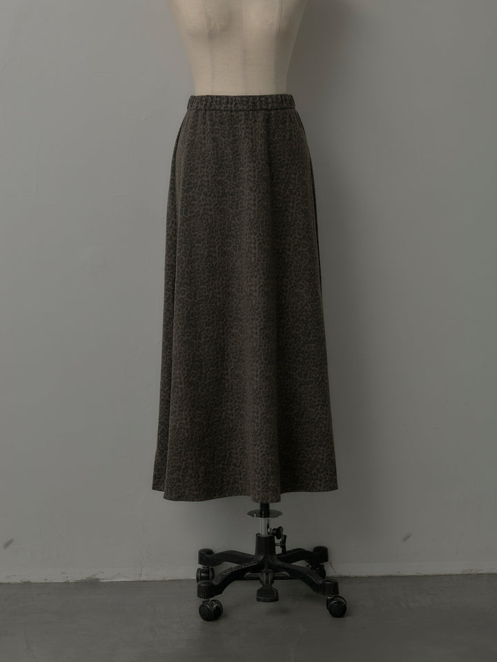 レオパードウールタッチフレアスカート