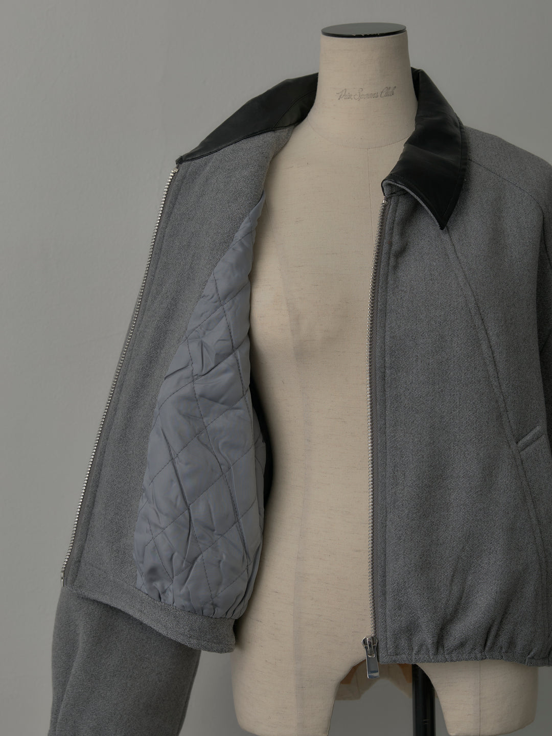 レザー襟ウール混ジップアウター