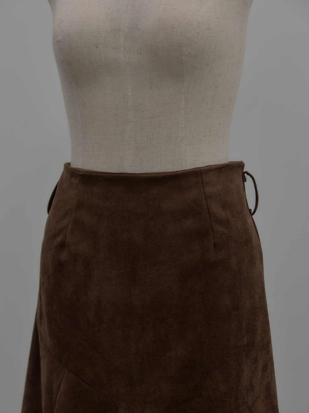 スウェードフレアスカート