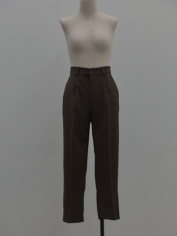 ベーシックテーパードパンツ