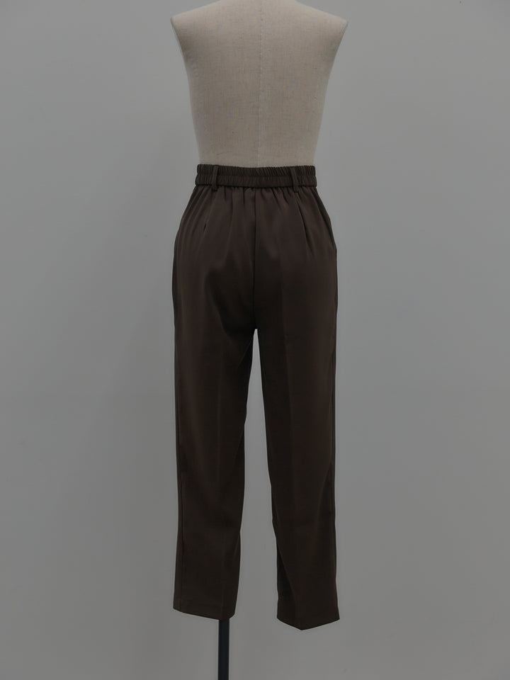 ベーシックテーパードパンツ