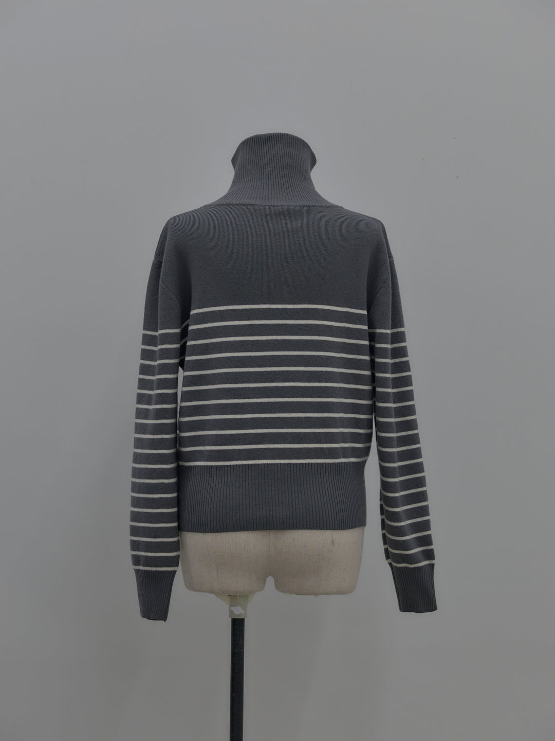 ダブルZIPハイネックボーダーニットトップス