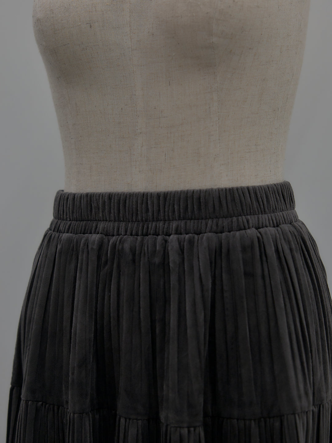 ベロアプリーツティアードスカート