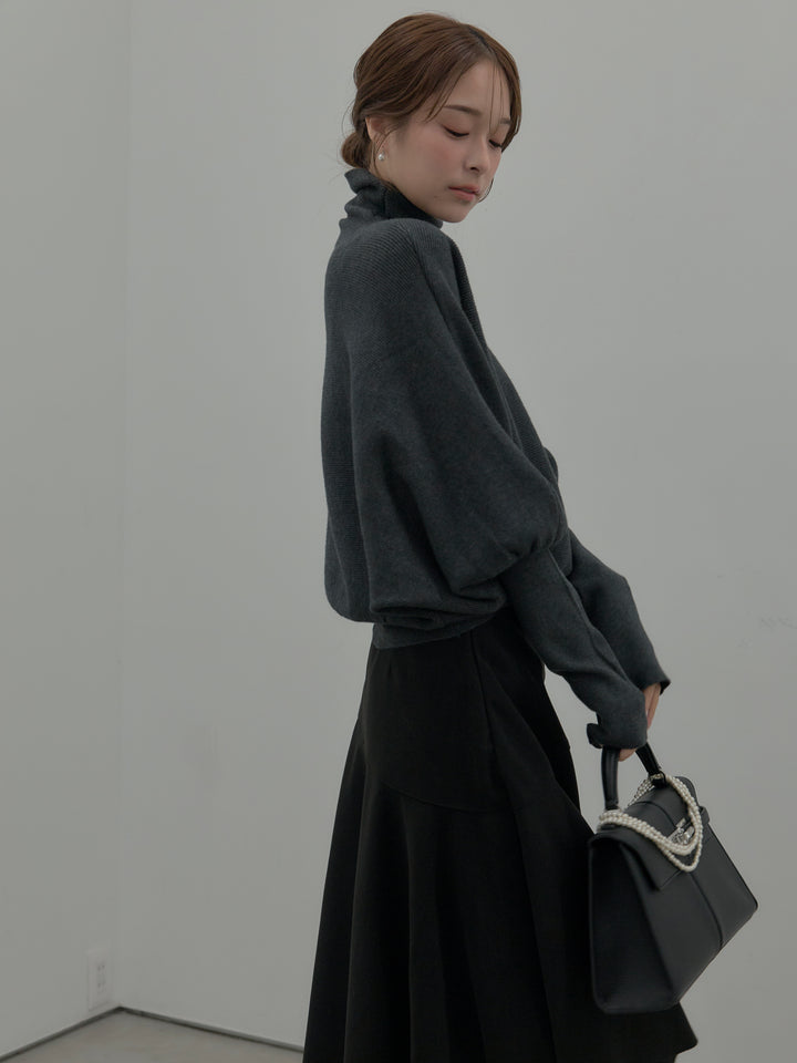 ドルマンハイネックニットトップス