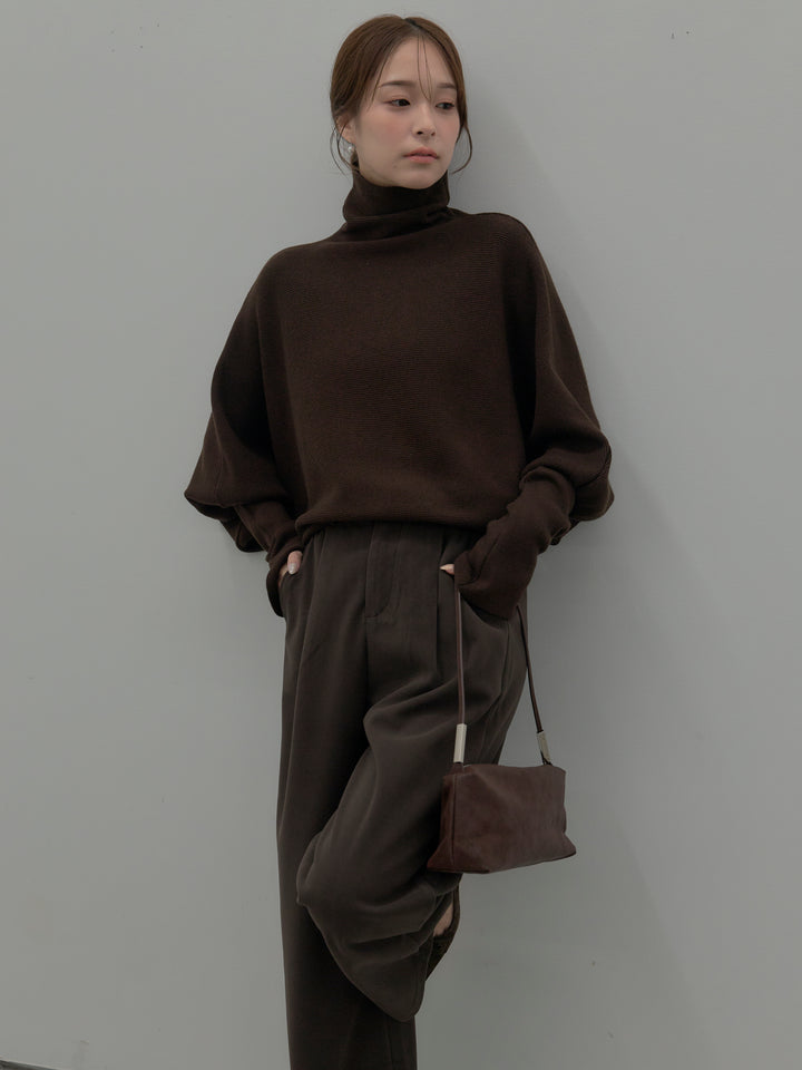 ドルマンハイネックニットトップス