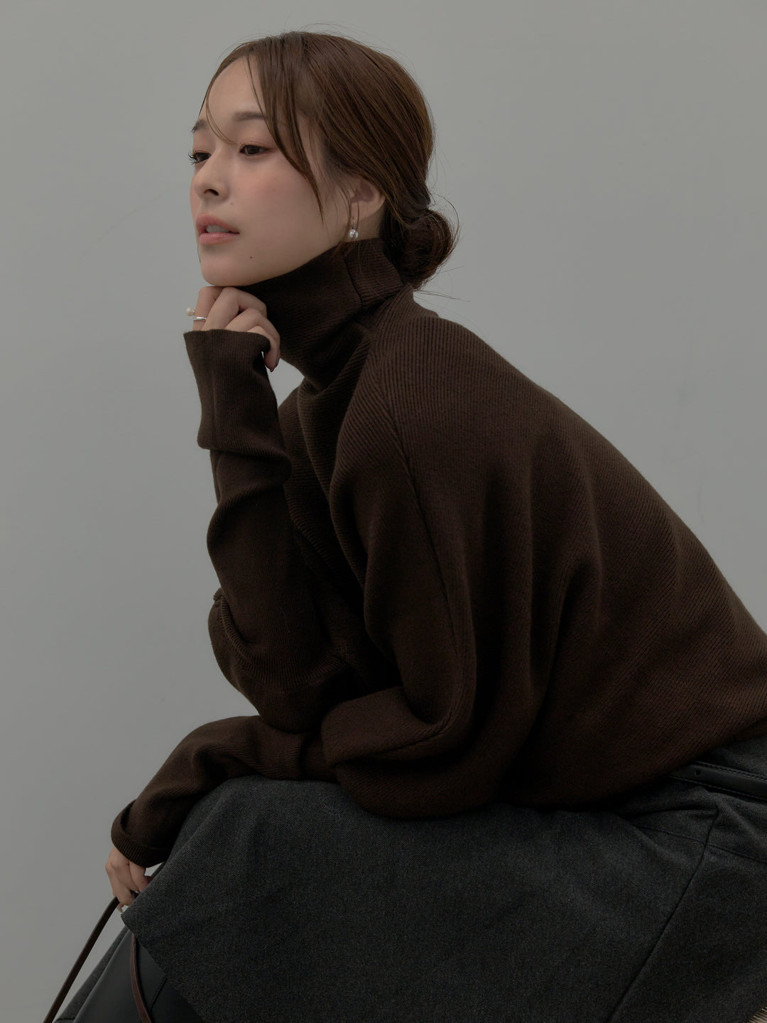 ドルマンハイネックニットトップス