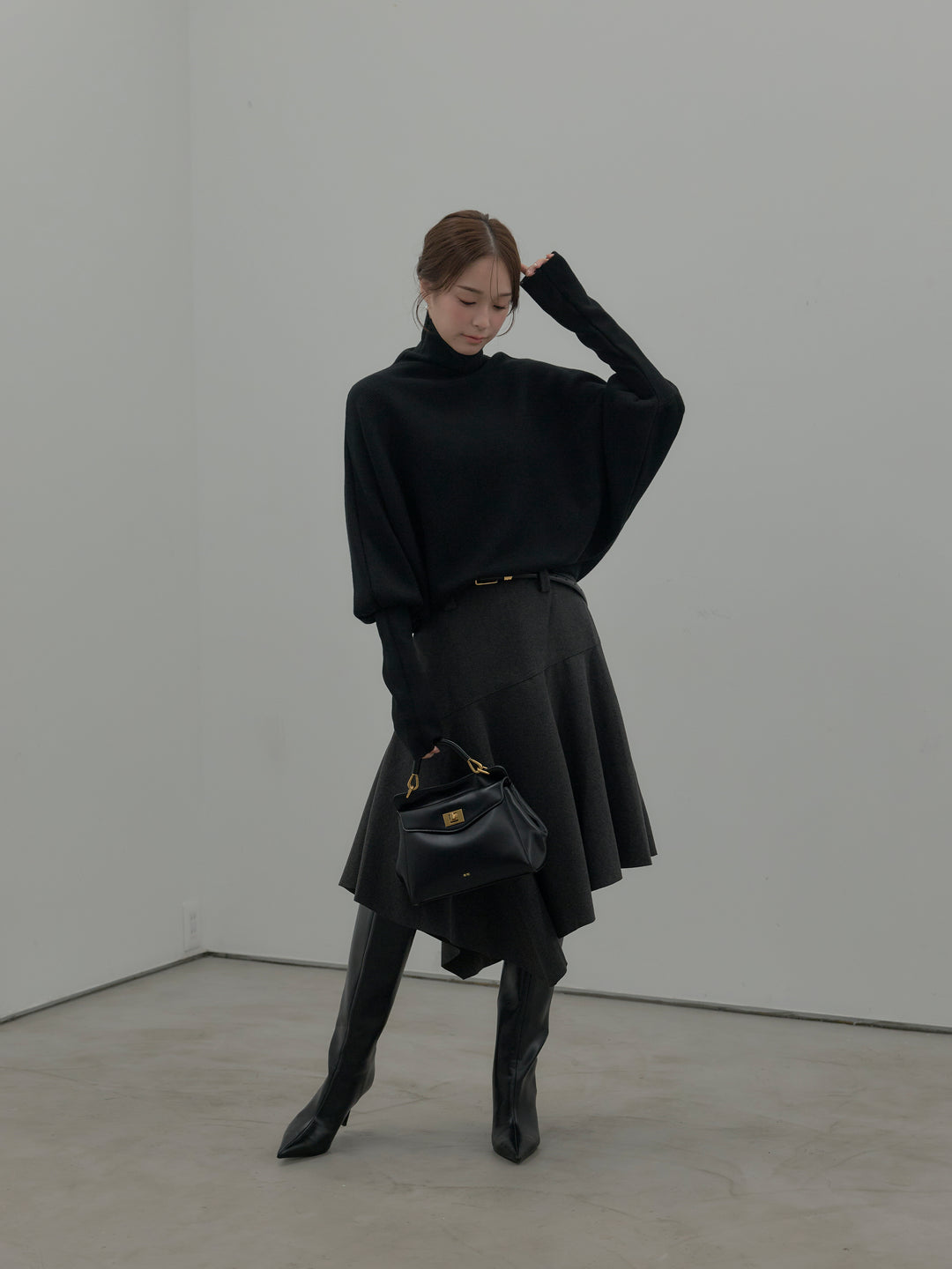 ミディ丈アシンメトリーフレアスカート