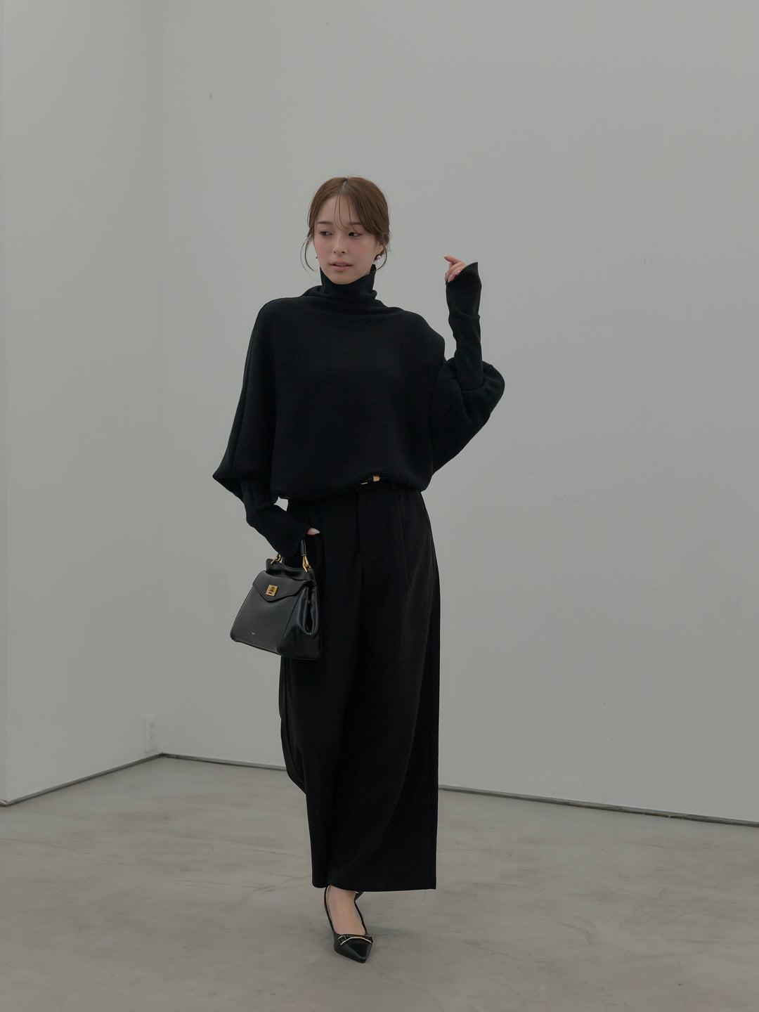 センタータックウールタッチパンツ