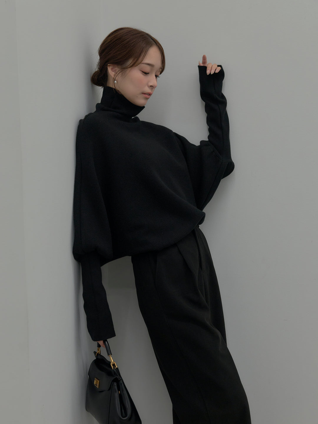 ドルマンハイネックニットトップス