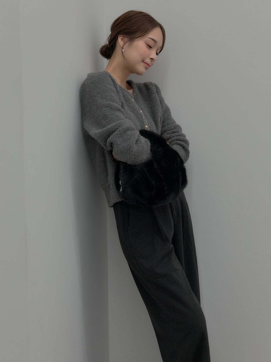 【SET】プードルニットパフスリーブカーディガン+ナローAラインサテンスカート(2set)